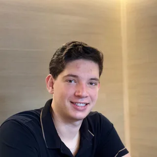 Foto de Guilherme, consultor da Rapple Store